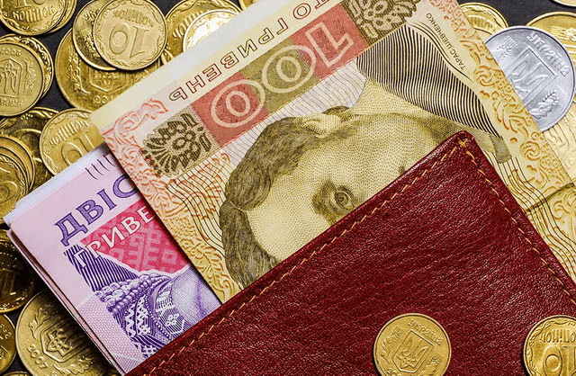 Готові відповіді працівникам: усе про виплати